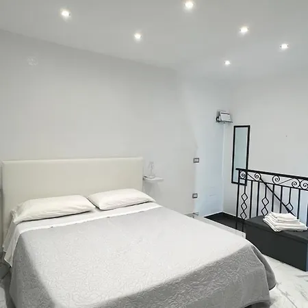 דירה Marika Toledo נאפולי